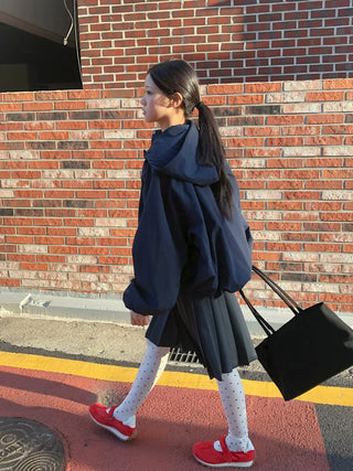 Arti Pin Dot Knit Contrast Long Knee Socks