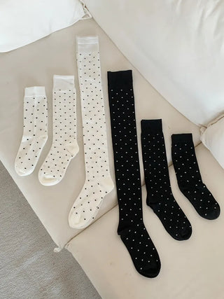 Arti Pin Dot Knit Contrast Long Knee Socks