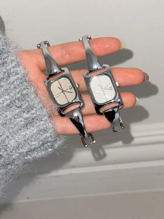 Modern Curve Metal Bangle Wristwatch