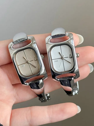 Modern Curve Metal Bangle Wristwatch