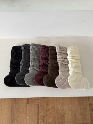 Delicate Ribbed Thick Knit Long Leg Warmers