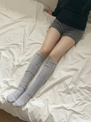 Maxi-Long Ribbed Knee-High Socks