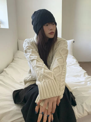 Sofmute Cable Knit Pattern Beanie Hat