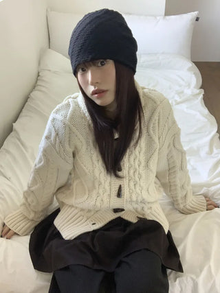 Sofmute Cable Knit Pattern Beanie Hat