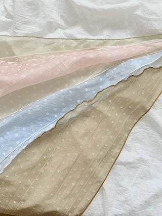 Softening Dot See-through Triangle Headscarf
