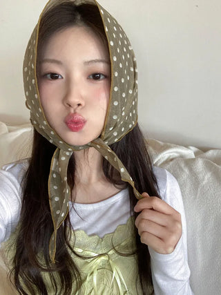 Softening Dot See-through Triangle Headscarf