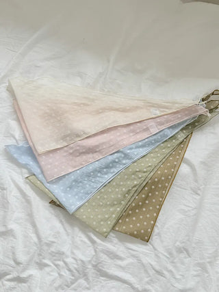 Softening Dot See-through Triangle Headscarf