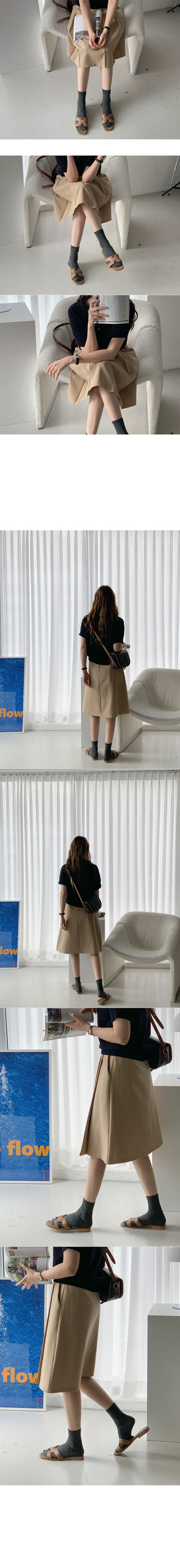 Pleated skirt