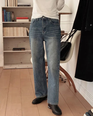 Semi-wide straight denim pants