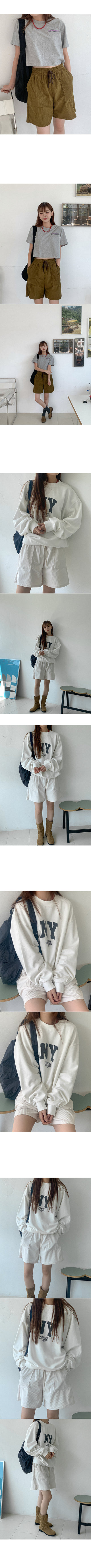 Corduroy elastic waist shorts