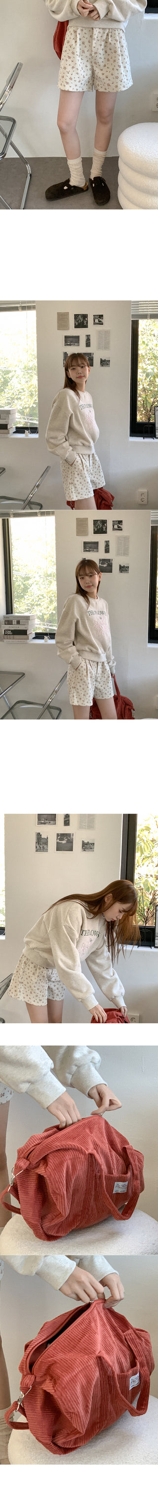 Flower corduroy shorts