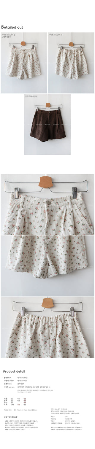 Flower corduroy shorts