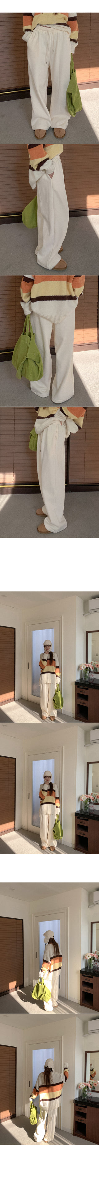 Fleece-lined elastic waist pants