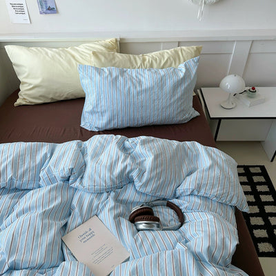 Aesthetic Blue and Brown Striped Duvet Cover Set