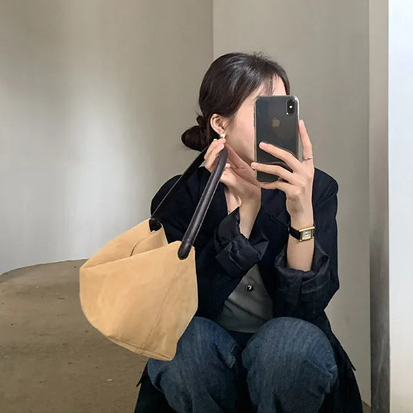 High-end looking, high-cost-performance suede bag