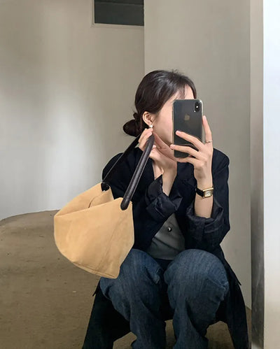 High-end looking, high-cost-performance suede bag