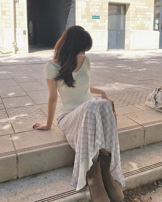 2-Way Tie Halter Neck Slim Knit