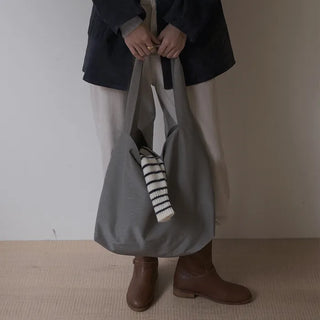 #LENTO. Cracker Leather Shoulder Bag