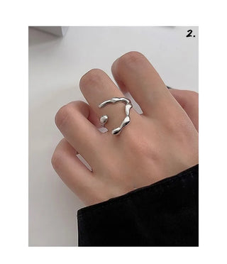 Twist Unique Ring