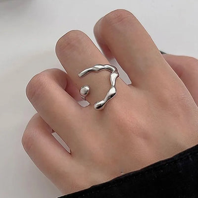 Twist Unique Ring