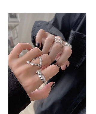 Twist Unique Ring