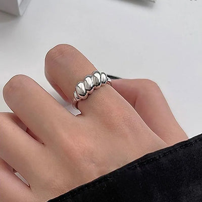 Uneven, unique ring