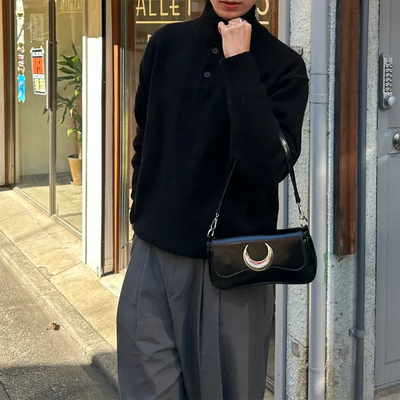Button-up half-neck knit