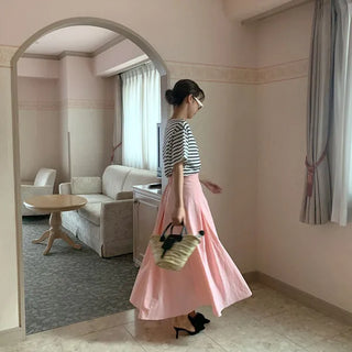 Pintuck flared long skirt