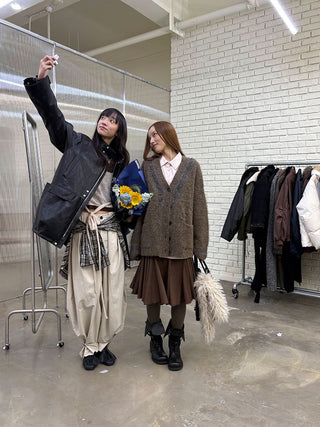 [NeverSeez] Two-Tone Jacquard Knit Cardigan