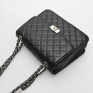 Quilted chain bag