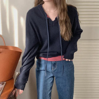 Wool V-neck knit