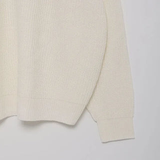 Round half-zip knit