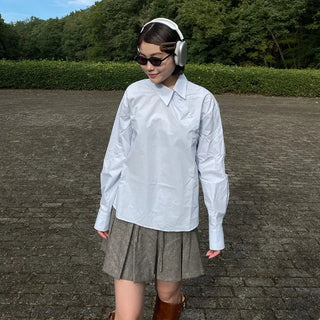 Cross-button blouse