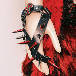 Metal chain o ring PU leather hollow out rivet applique cut out top