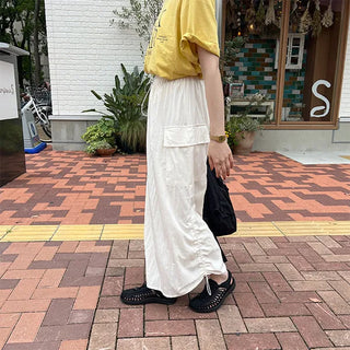 Side-shirred nylon skirt