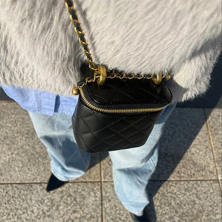 Quilted Chainback