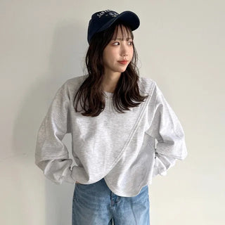 Slit sweatshirt