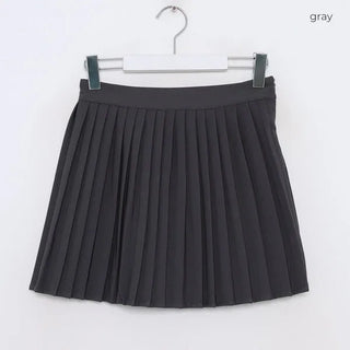 Pleated mini skirt