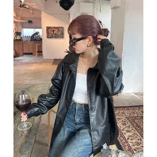 Loose leather jacket