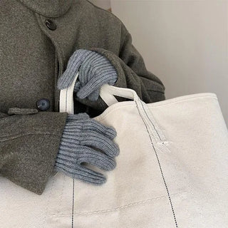Finger-hole knit gloves