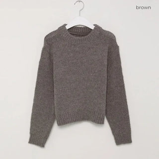 Simple cropped knit