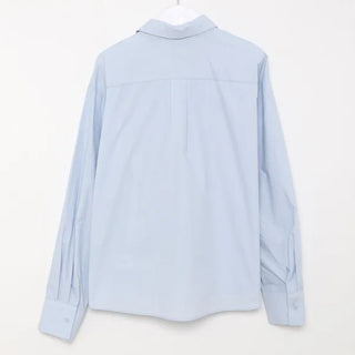 Cross-button blouse
