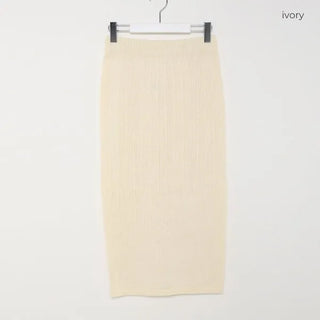Patterned knit skirt