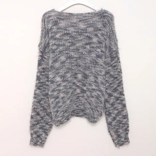 V-neck gradient knit