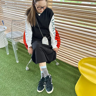 Color-blocked knee-high socks