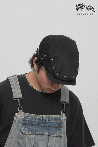 rivet newsboy cap