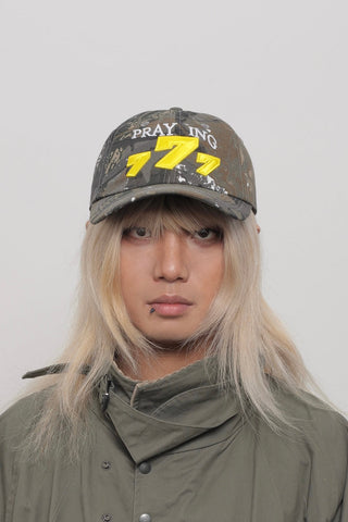 camouflage peaked cap
