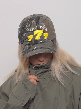 camouflage peaked cap