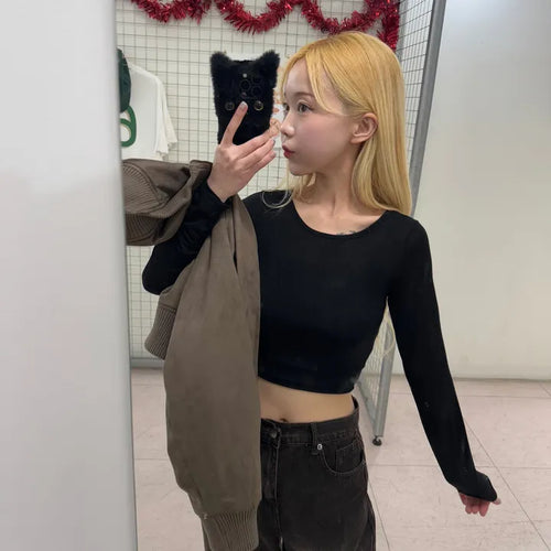 Hark Slim U-Neck Crop Top