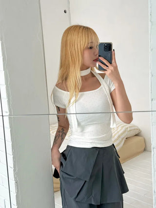 Lavigne Pendant Dot Scarf Off-Shoulder T-Shirt